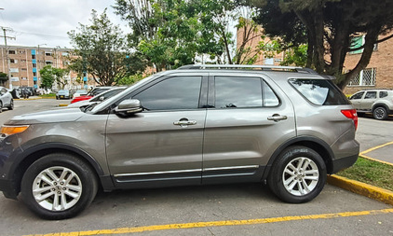 Ford Explorer 3.5 Li...