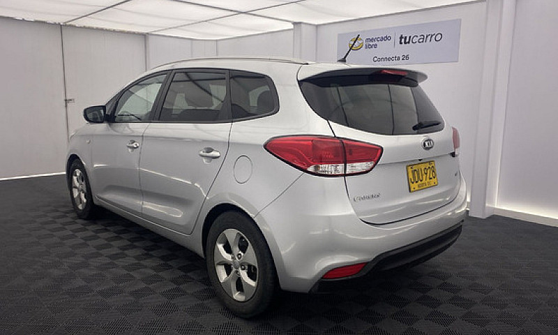 Kia Carens 2.0 Suv E...