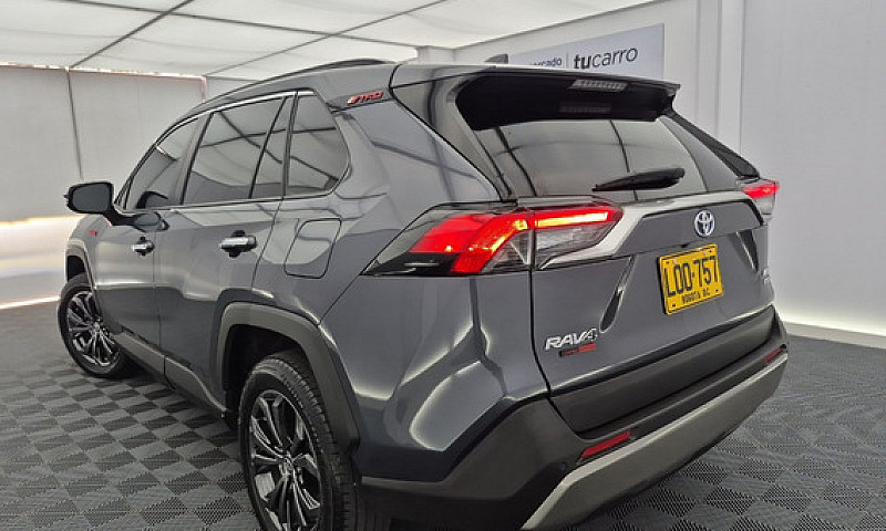 Toyota Rav4 2.5 Limi...