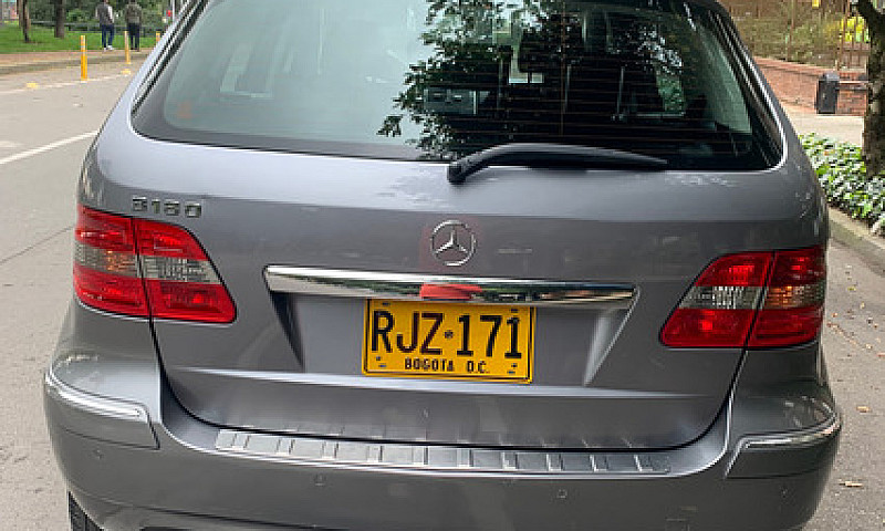 Mercedes-Benz Clase ...