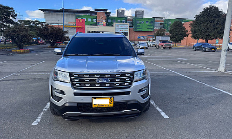 Ford Explorer 3.5 Li...