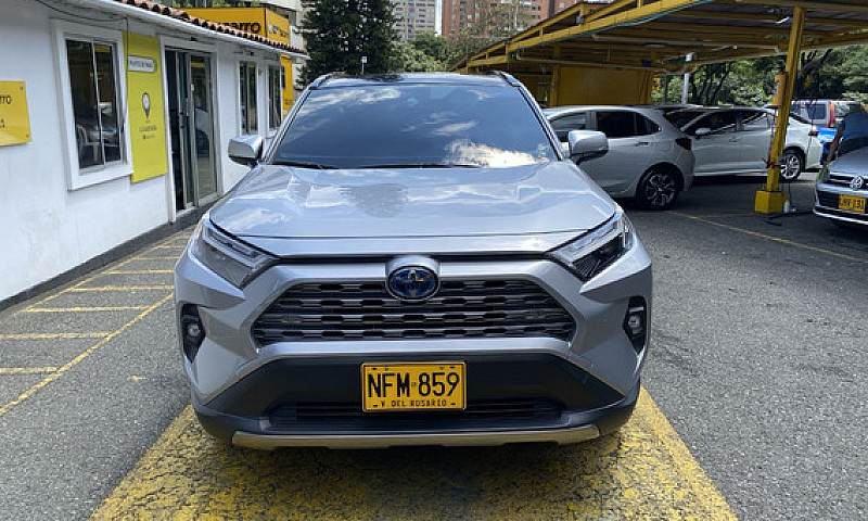 Toyota Rav4 2.5 Limi...