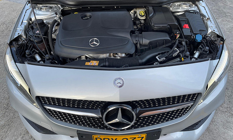 Mercedes-Benz Clase ...