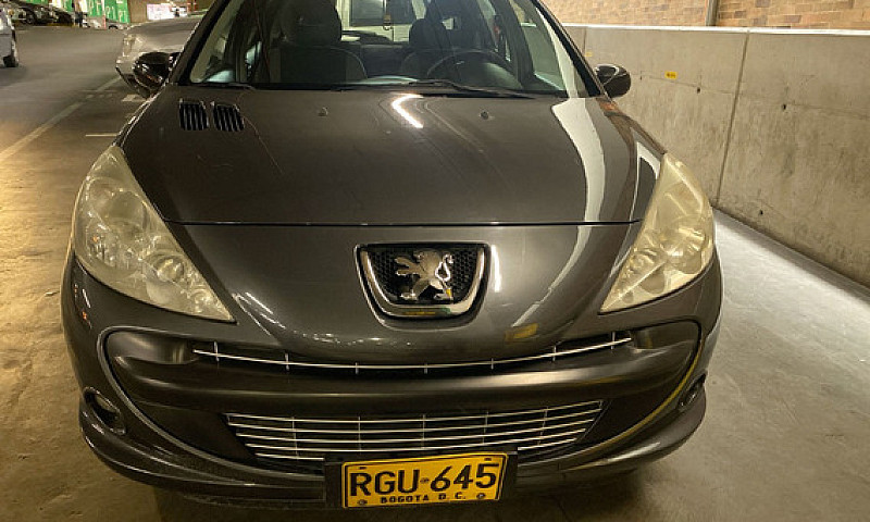 Peugeot 207 1.6 Comp...