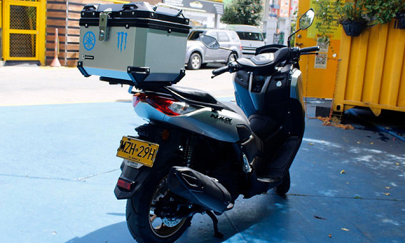 Yamaha N-Max Conect ...