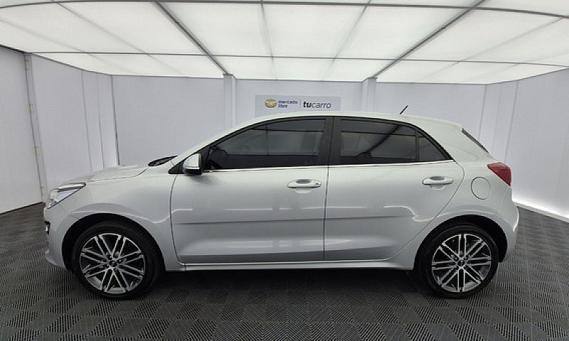 Kia Rio 1.4 Zenith H...
