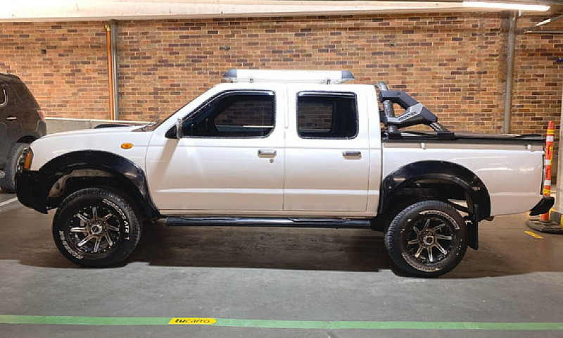Nissan Frontier D22/...