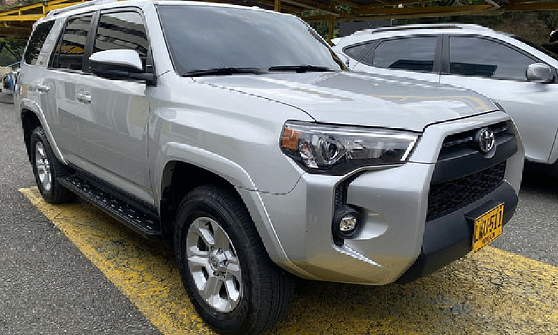 Toyota 4Runner 4.0 S...