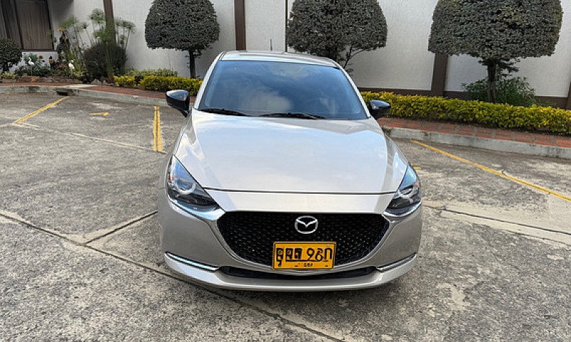 Mazda 2 1.5 Touring...
