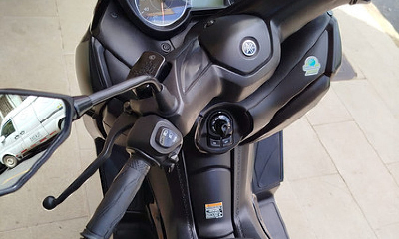Yamaha Xmax 300 (Per...