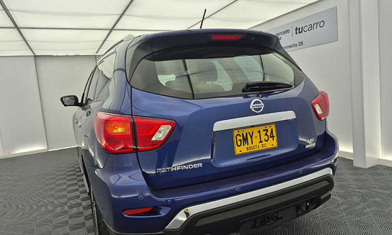 Nissan Pathfinder 3....