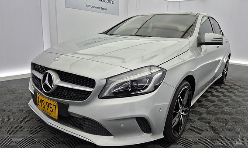 Mercedes-Benz Clase ...