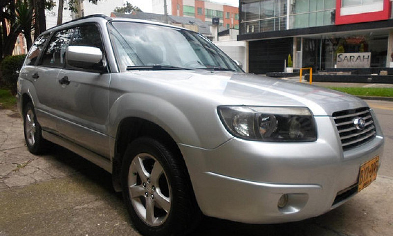 Subaru Forester 2.0 ...