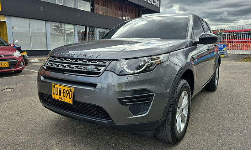 Land Rover Discovery...