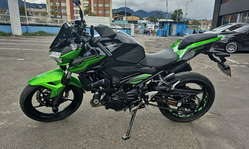 Kawasaki Z400...