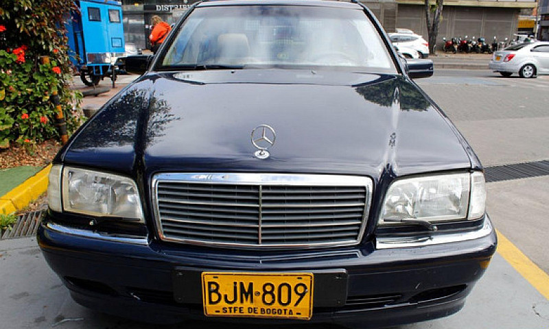 Mercedes-Benz C 240 ...
