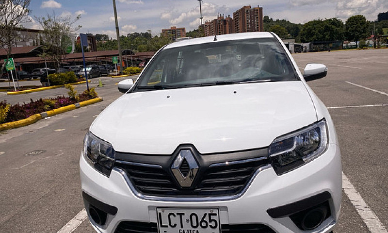 Renault Logan 1.6 Li...