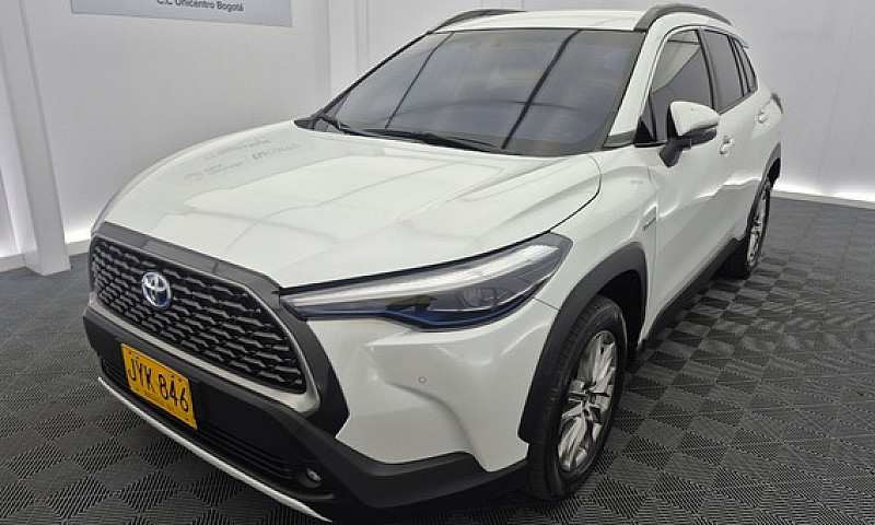 Toyota Corolla Cross...
