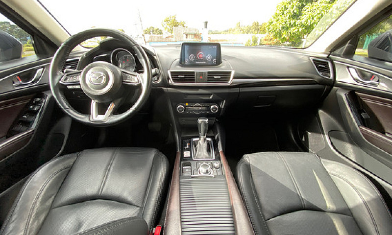 Mazda 3 2.0 Grand To...