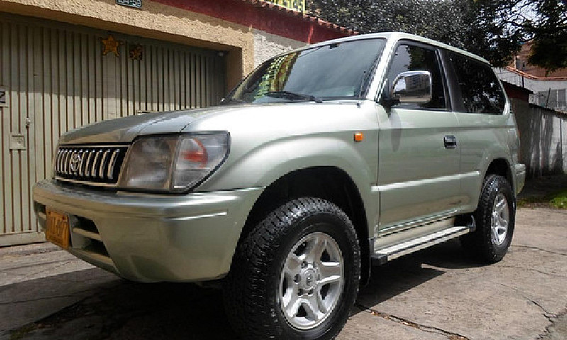 Toyota Prado Sumo 20...