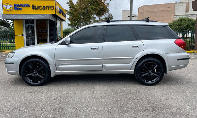Subaru Outback 3.0 R...