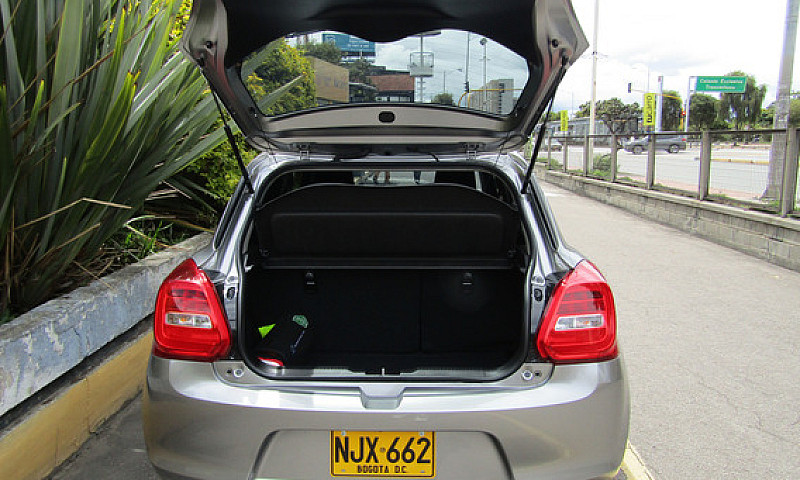 Suzuki Swift 1.2 Hyb...