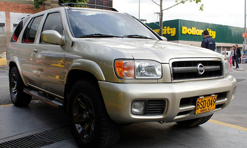Nissan Pathfinder 3....