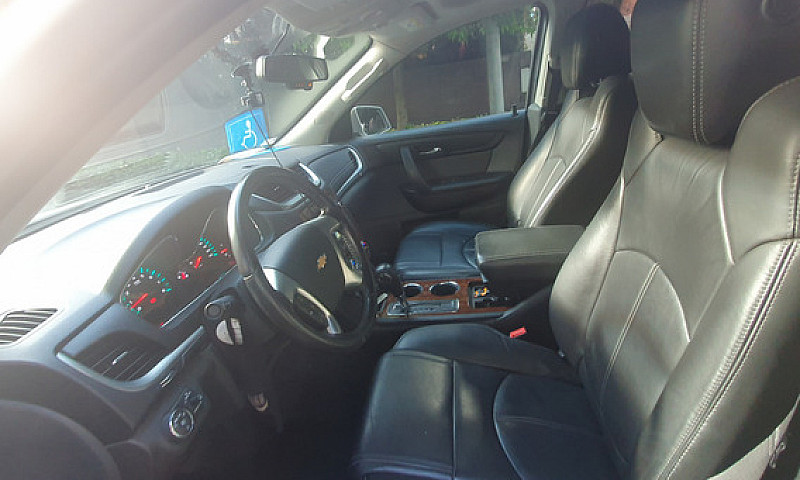 Chevrolet Traverse 3...