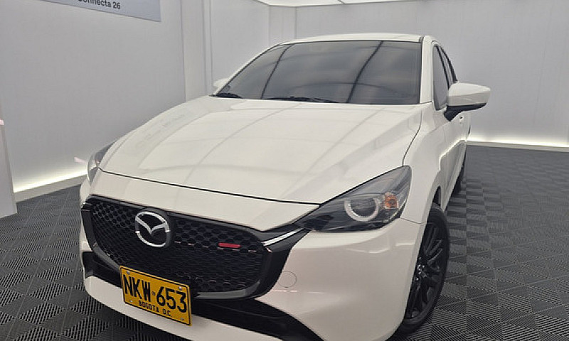 Mazda 2 Sedan 1.5 Gr...