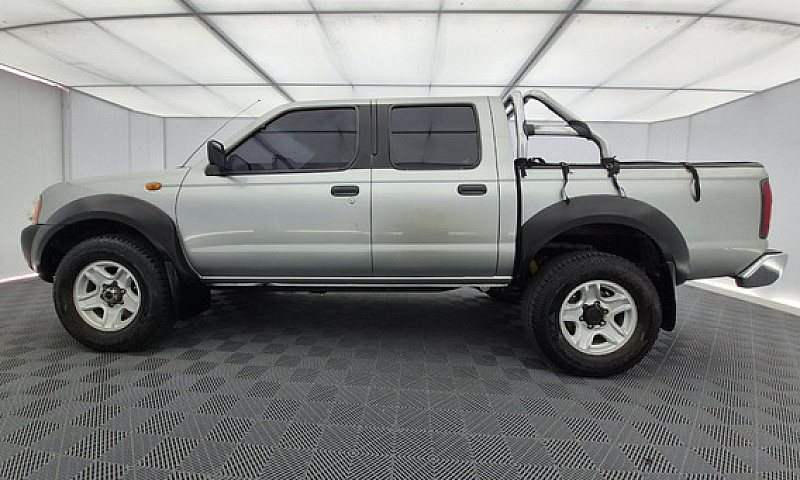 Nissan Frontier 2.4 ...