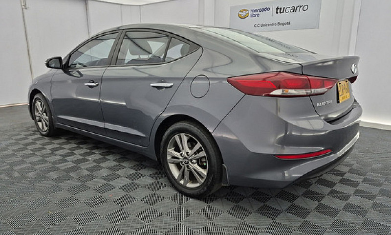 Hyundai Elantra  Gls...