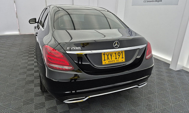 Mercedes-Benz Clase ...