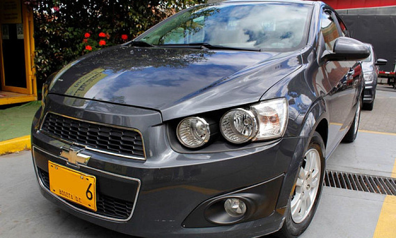 Chevrolet Sonic 1.6 ...