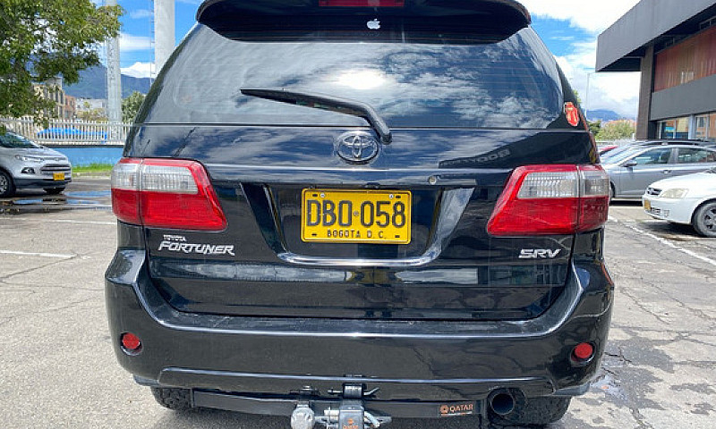 Toyota Fortuner 3.0 ...