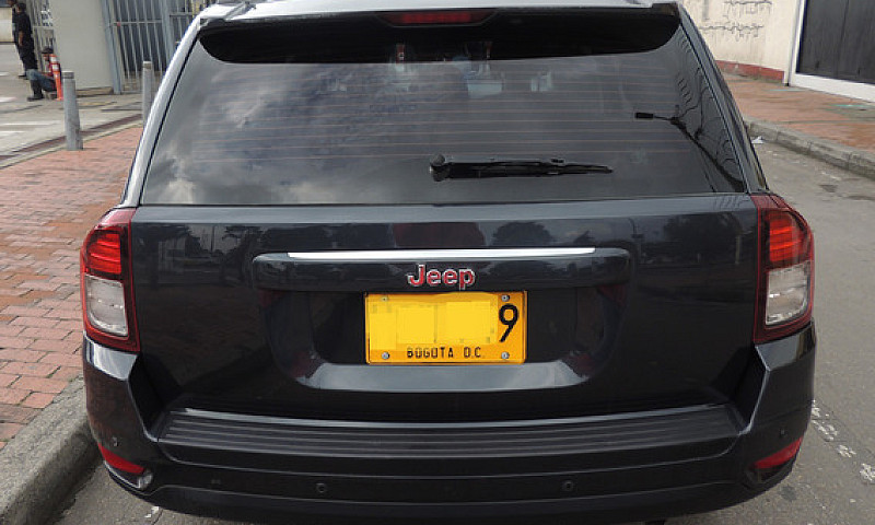 Jeep Compass 2.4 Lim...
