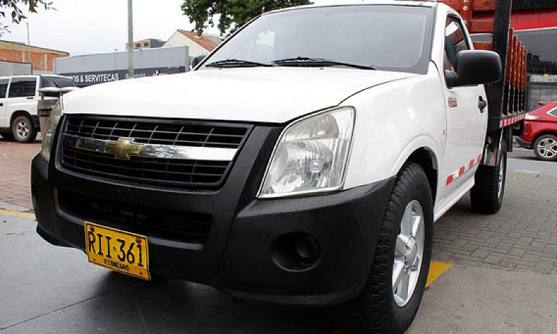 Chevrolet D-Max Esta...