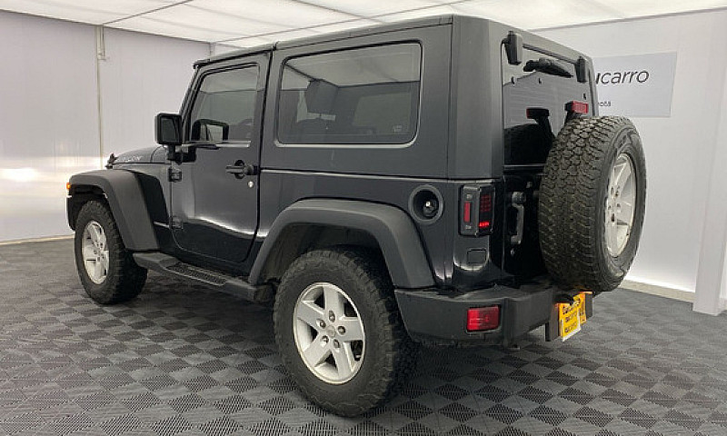 Jeep Wrangler 3.8 Ru...