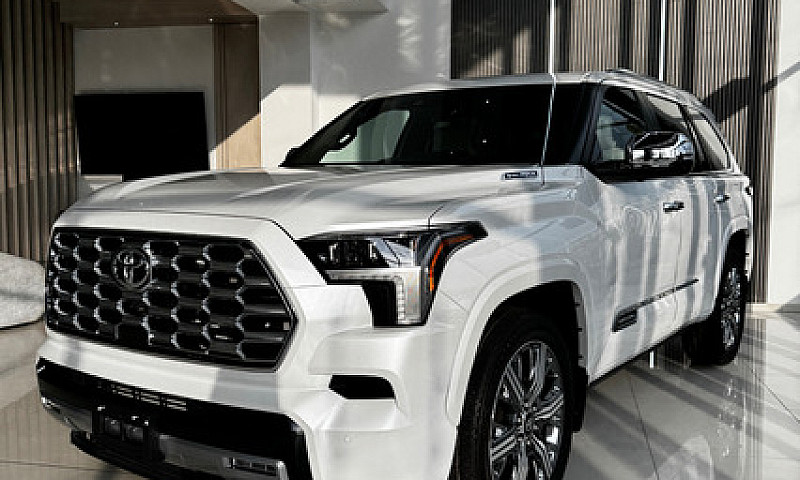 Toyota Sequoia 3.5 V...