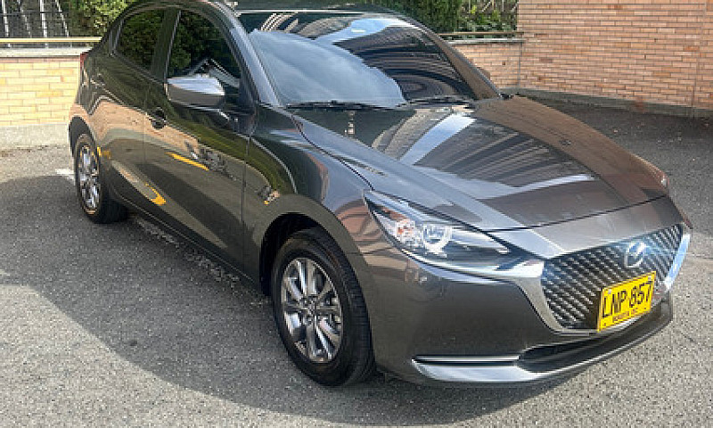 Mazda 2 1.5 Touring...