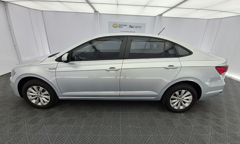 Volkswagen Virtus 1....