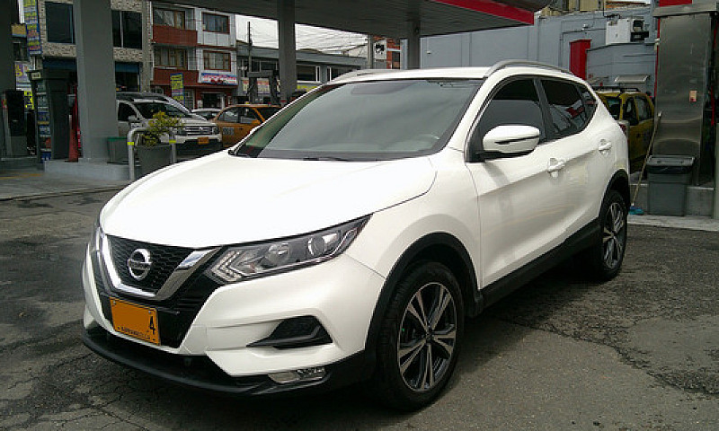 Nissan Qashqai 2.0 A...