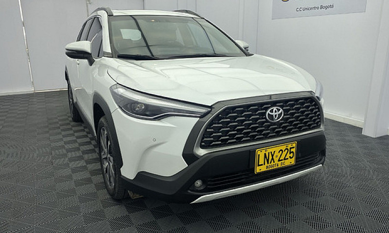 Toyota Corolla Cross...