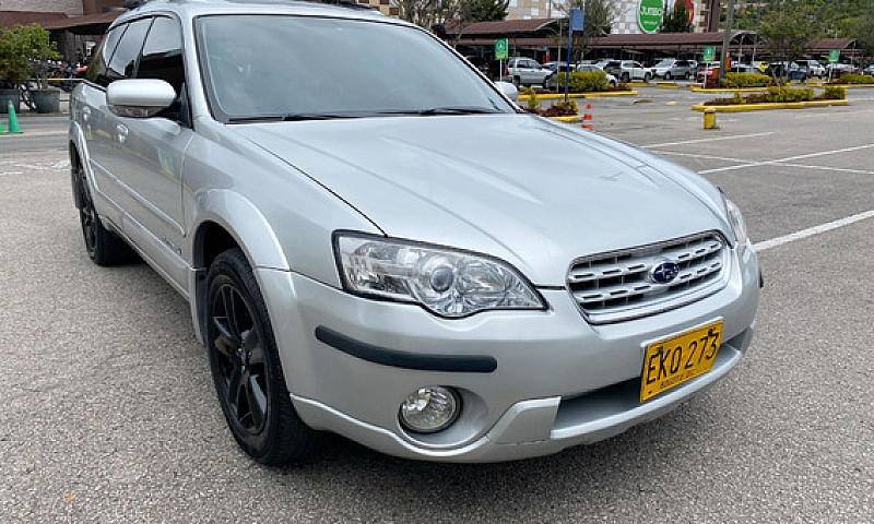 Subaru Outback 3.0 R...