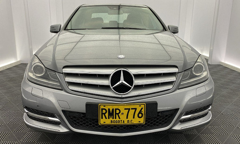 Mercedes-Benz Clase ...