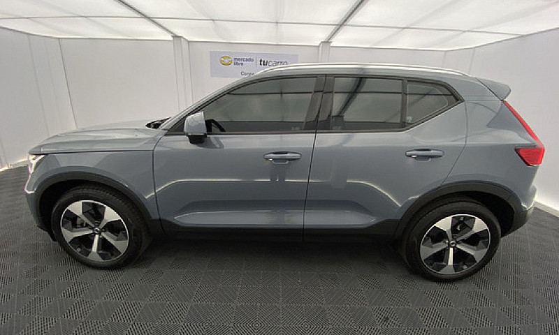 Volvo Xc40 2.0 Hibri...