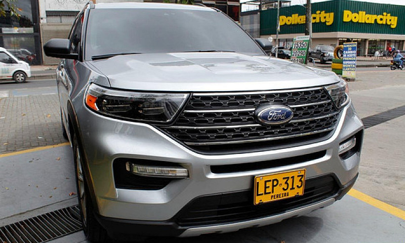 Ford Explorer Xlt 20...