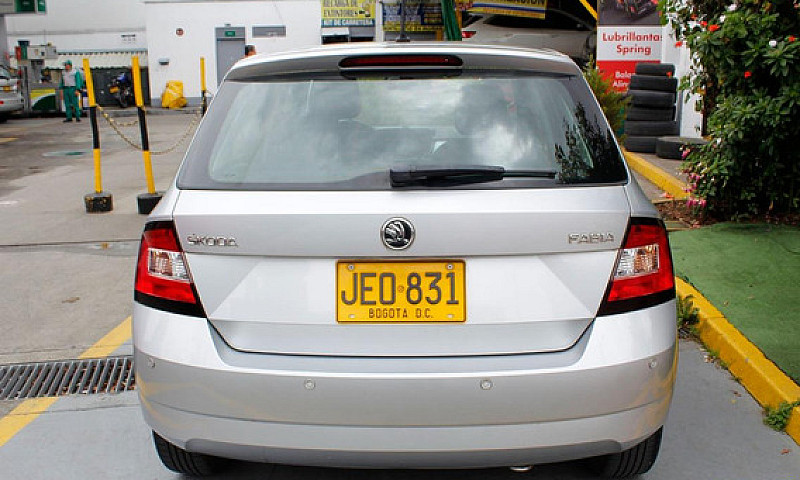 Skoda Fabia 1.6 3 Ge...