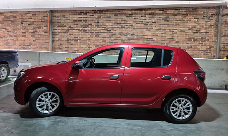 Renault Sandero 1.6 ...