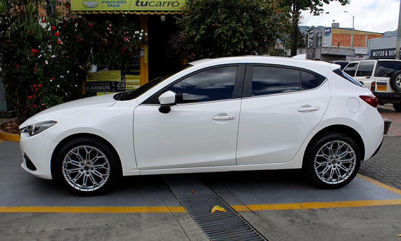 Mazda 3 2.0 Sport Gr...