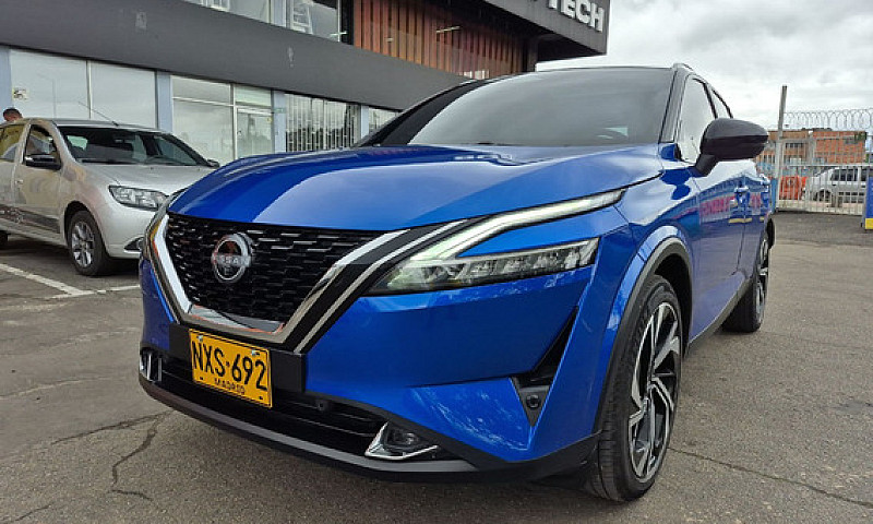 Nissan Qashqai 1.3 E...